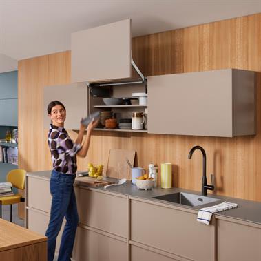 Blum Aventos HL top